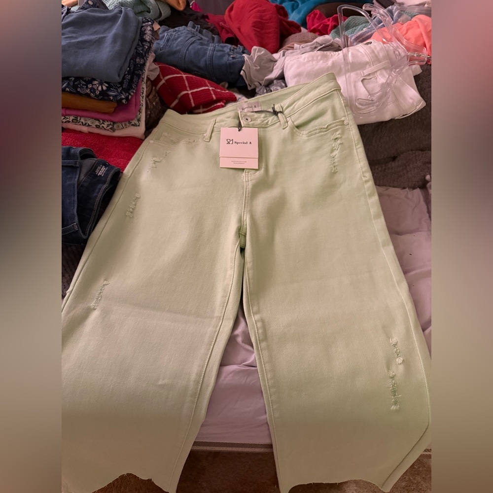 Universal Thread Light Green Women's Straight Leg… - image 1